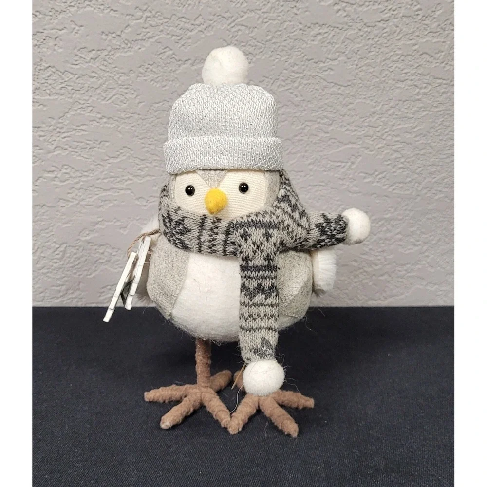 Featherly Friends RIME Bird With Snowflake Scarf & Skates Decorative Figurine